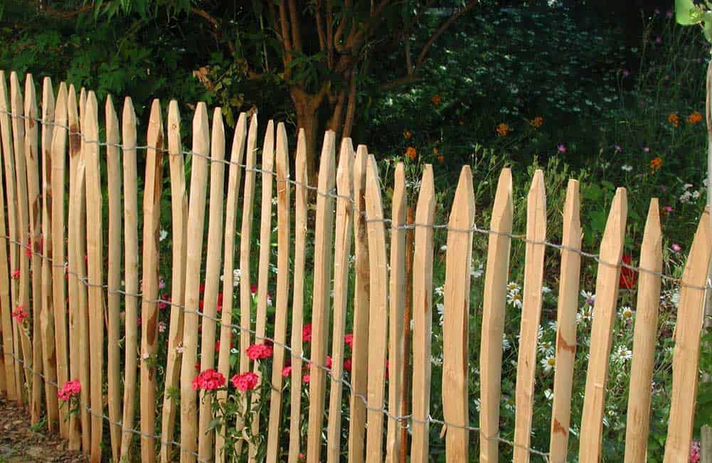 Holzzaun Kunststoffzaun • Geliefert oder fertig montiert • Gartenholzprofi